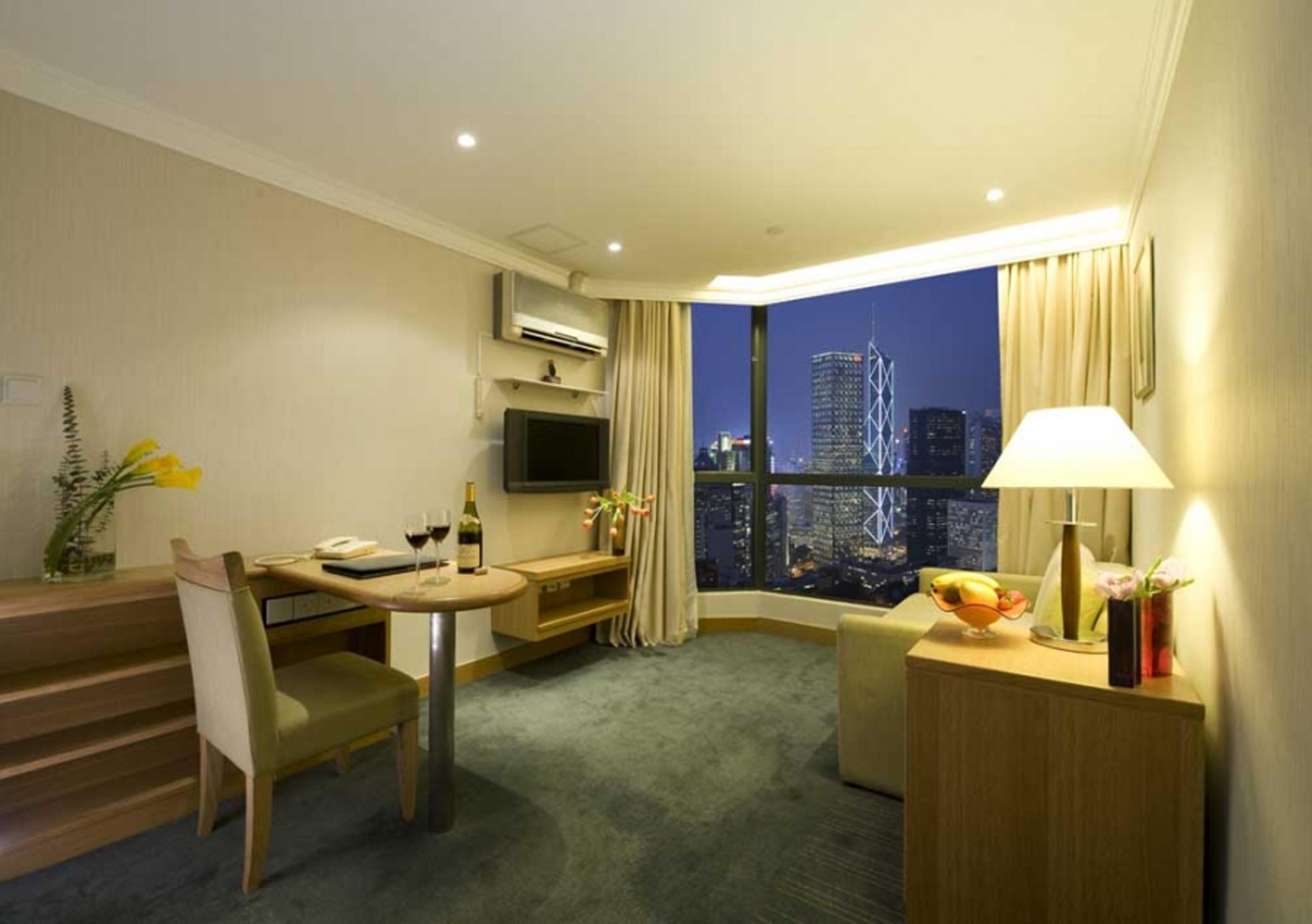 Hotel Bishop Lei International House
